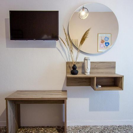 Anassa Apartments 艾斯普罗瓦塔 外观 照片